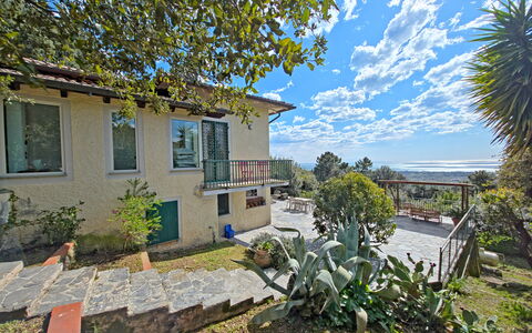 Villa Il Giardino: Inmuebles, Balcón, Villa, Cerca, Hacienda, Eco Hotel, Casa De Campo