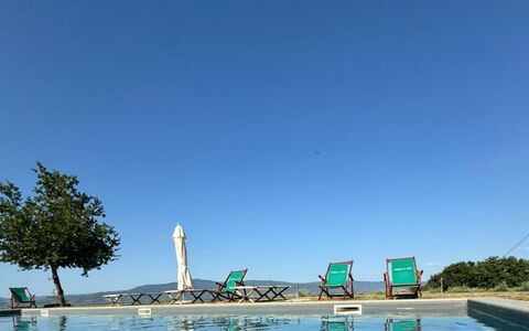 Villa Dedalo: Azul, Mueble Para Exteriores, Mueble, Ocio, Sombra, Piscina, Silla, Mesa Al Aire Libre, Sunlounger, Recurso