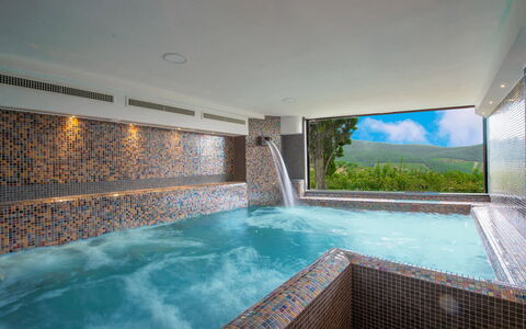 Villa Marinella: Piscina, Recurso, Hotel, Jacuzzi, Bañera, Eco Hotel