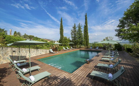 Villa Grevigiana: Piscina, Mueble Para Exteriores, Recurso, Eco Hotel, Jardín, Paisajismo, Paraguas, Sunlounger
