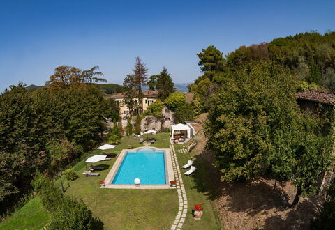 Villa Vorno: Piscina, Inmuebles, Villa, Recurso, Jardín, Hacienda, Paisajismo, Eco Hotel, Thermae, Yarda