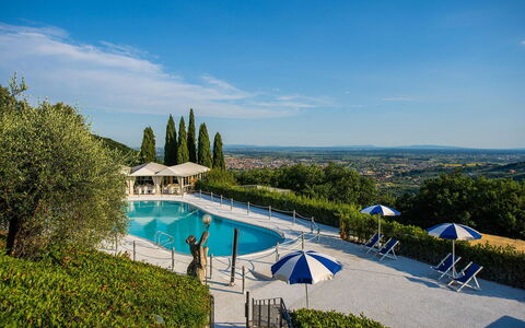 Villa la Brezza: Piscina, Recurso, Mueble Para Exteriores, Eco Hotel, Paisajismo, Hacienda, Ciudad De Vacaciones, Villa, Hotel