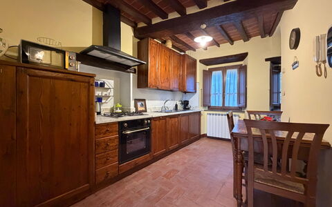 Terrazzino Margherita: Mueble, Madera, Diseño De Interiores, Piso, Techo, Mostrador, Gabinetes, Suelo, Cocina, Habitación