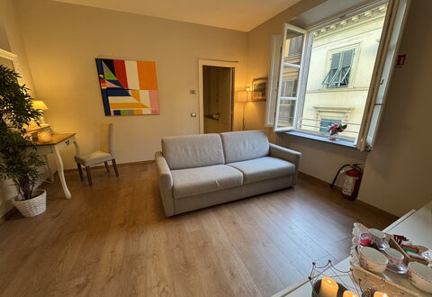 Casa Elena 13: Mueble, Piso, Diseño De Interiores, Suelo, Madera, Suelos De Madera, Habitación, Sofá, Sala, Mesa