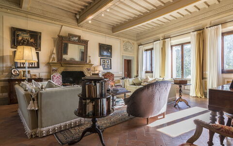 Castello di Cabbiavoli: Mueble, Diseño De Interiores, Piso, Casa, Suelo, Encendiendo, Techo, Habitación, Sala, Silla