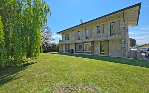 Villa Elena