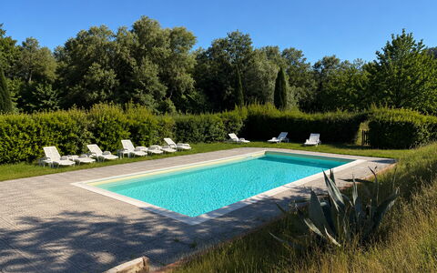 Civico108 Vacation Home, Pool, Castellina in Chian: Piscina, Jardín, Césped, Inmuebles, Paisajismo, Casa De Campo, Mueble Para Exteriores, Yarda, Hacienda, Patio Interior