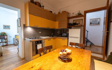 Casa dello Scrittore: Cocina, Diseño De Interiores, Aparato De Cocina, Mueble, Piso, Mostrador, Electrodoméstico, Madera, Habitación, Suelo