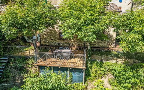 Fibbialla: Vegetación, Primavera, Jardín, Sombra, Cerca, Pretil, Balcón, Patio Interior