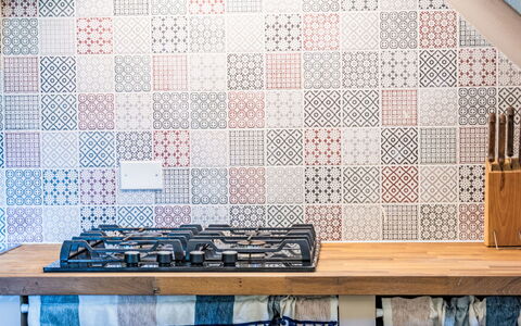 Fibbialla: Piso, Loseta, Cocina, Diseño, Papel Pintado, Estantería, Mosaico, Modelo