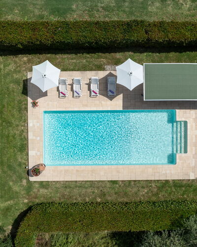 Il Cipresso, Casa Martina, Cortona: Piscina, Recurso, Material Compuesto, Thermae, Sombra, Mueble Para Exteriores, Jardín, Ocio, Eco Hotel, Paisajismo