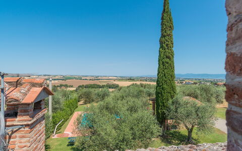 Casa Torrione 14: Cielo, Azul, Arbusto, Paisaje, El Terreno Del Lote, Paisajismo, Plantación, Cobertura