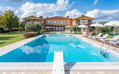 Villa Gabri 8: Piscina, Recurso, Inmuebles, Eco Hotel, Ocio, Villa, Mueble Para Exteriores, Hacienda, Thermae, Jardín