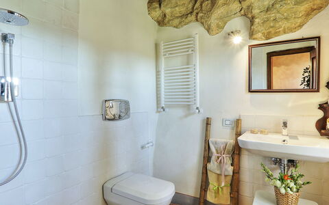 Germagnana 12+2: Pared, Diseño De Interiores, Arreglo De Tubería, Piso, Suelo, Habitación, Encendiendo, Baño, Plomería, Grifo