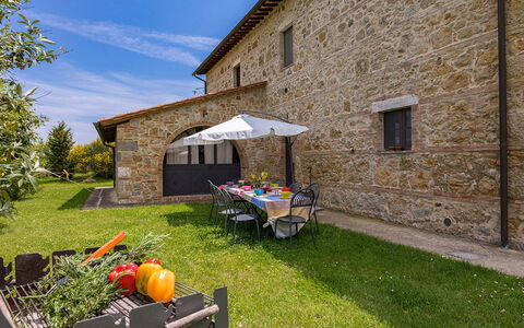 Podere Bagnolo 8: Cabaña, Casa De Campo, Ladrillo, Inmuebles, Villa, Pared De Piedra, Hacienda, Patio Interior, Planta De Casa, Piscina