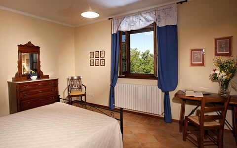 Val di Marco 12: Mueble, Diseño De Interiores, Habitación, Cama, Piso, Suelo, Habitación, Encendiendo, Marco, Techo