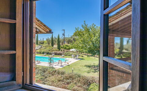 Il Fitto 10: Piscina, Inmuebles, Cabaña, Jardín, Casa De Campo, Patio Interior, Paisajismo, Césped, Sombra, Recurso