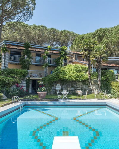 Il Vignale 18+2: Piscina, Recurso, Eco Hotel, Inmuebles, Jardín, Sombra, Hacienda, Hotel, Paisajismo, Villa