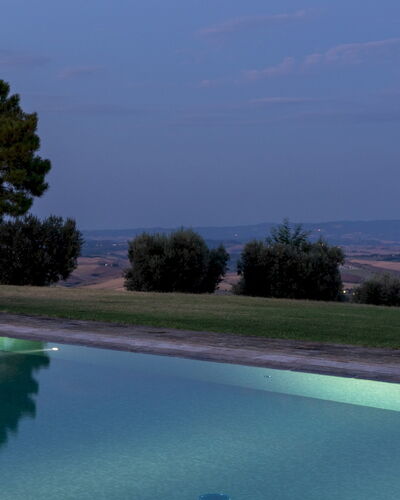 Villa Panorama 14: Azul, Piscina, Noche, Paisajismo, Fuente De Agua, Oscuridad, Recurso