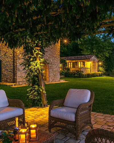 Muffato 6: Hierba, Jardín, Casa, Cabaña, Inmuebles, Paisajismo, Patio Interior, Césped, Piscina, Mueble Para Exteriores