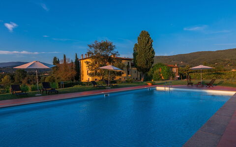 Villa Palazzaccio 26: Inmuebles, Eco Hotel, Hacienda, Paisajismo, Piscina, Casa De Campo, Noche, Villa, Recurso