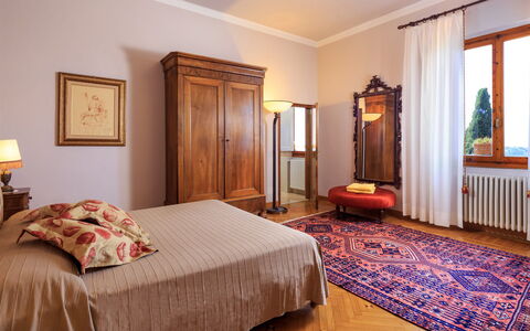 Villa Beltrami 14: Mueble, Diseño De Interiores, Piso, Habitación, Cama, Madera, Habitación, Suelo, Textil, Sábana