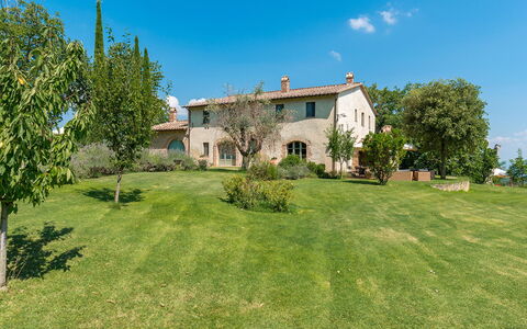 San Francesco 12: Hierba, Pradera, Llanura, El Terreno Del Lote, Área Rural, Prado, Pasto, Inmuebles, Césped, Jardín