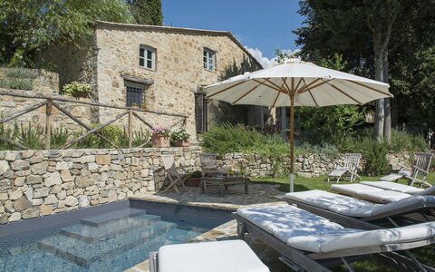 Villa delle Upupe 8: Mueble Para Exteriores, Piscina, Losa, Sunlounger, Fuente De Agua, Patio Interior, Silla, Patio, Villa, Sillón