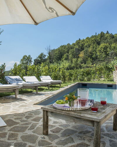 Villa delle Upupe 8: Mueble Para Exteriores, Recurso, Piscina, Eco Hotel, Losa, Sunlounger, Jardín, Silla, Paisajismo, Paraguas