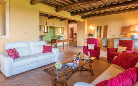 Villa Il Foramasso 10+2: Mueble, Diseño De Interiores, Piso, Pared, Suelo, Habitación, Sofá, Madera, Casa, Sala