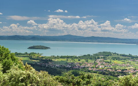 Antiche Pietre 10: Cuerpo De Agua, Los Recursos Hídricos, Accidentes Geográficos Montañosas, Paisaje Natural, Colina, Paisaje, Tierras Altas, Costeras Y Los Accidentes Geográficos Oceánico, Banco, Lago