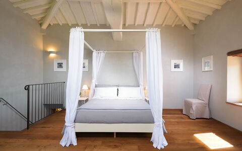 Ca Maggiore 10+2: Mueble, Diseño De Interiores, Cama, Habitación, Suelo, Piso, Madera, Techo, Linos, Habitación
