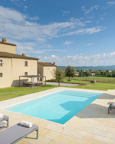 Ca Maggiore 10+2: Piscina, El Terreno Del Lote, Inmuebles, Casa De Campo, Villa, Paisajismo, Césped, Mueble Para Exteriores, Mansión