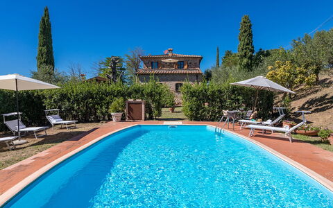 Poderino 6: Azul, Piscina, Inmuebles, Hacienda, Villa, Mansión, Casa De Campo, Eco Hotel, Recurso