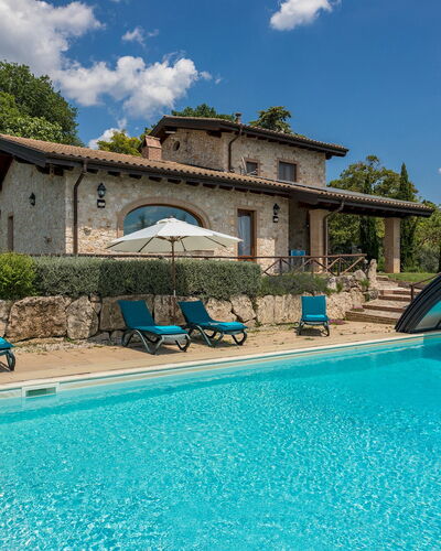 Il Casale del Nonno 8+2: Piscina, Recurso, Jardín, Mueble Para Exteriores, Inmuebles, Fuente De Agua, Villa, Hacienda, Paisajismo, Patio Interior