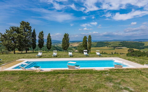 Casale Rasa 20+2: Azul, Piscina, Inmuebles, Paisajismo, Casa De Campo, Villa, Mueble Para Exteriores, Eco Hotel