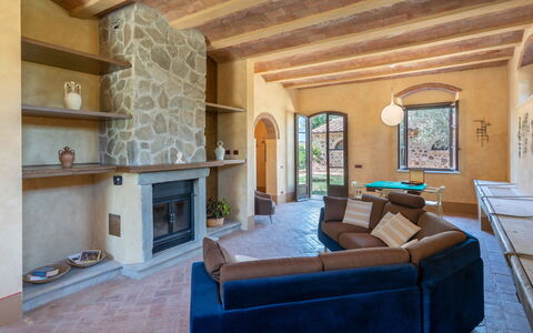Terripi 10: Pared, Diseño De Interiores, Mueble, Piso, Casa, Habitación, Suelo, Techo, Sala, Silla