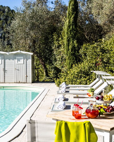 Torre Angelina 10+2: Piscina, Mueble Para Exteriores, Recurso, Mueble, Silla, Eco Hotel, Sombra, Thermae, Ocio, Inmuebles