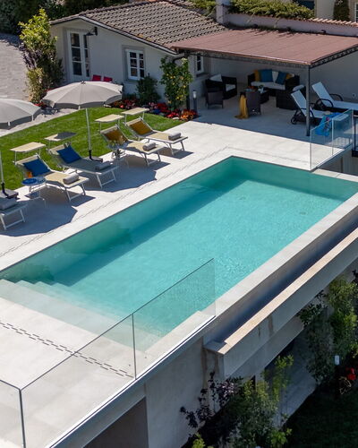 Villa Elena 9+1: Piscina, Recurso, Ocio, Mueble Para Exteriores, Material Compuesto, Eco Hotel, Paraguas, Recreación, Thermae, Fuente De Agua