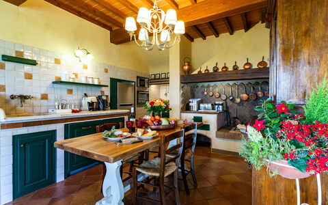 Villa Elisa 16: Mueble, Diseño De Interiores, Madera, Piso, Cocina, Mesa, Habitación, Encendiendo, Techo, Casa