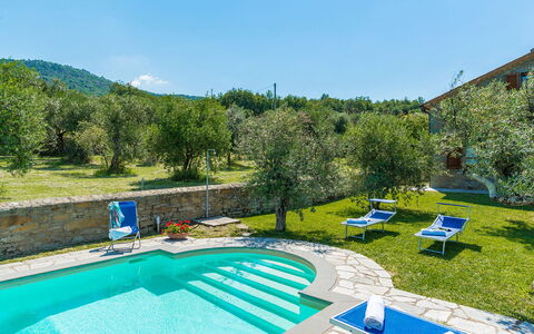 Villa Fabi 6+2: Azul, Piscina, Hacienda, Recurso, Inmuebles, Patio Interior, Jardín, Eco Hotel, Paisajismo, Yarda