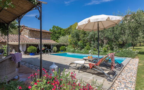 La Capannina 2+2: Mueble Para Exteriores, Piscina, Recurso, Silla, Jardín, Inmuebles, Sombra, Hacienda, Paisajismo