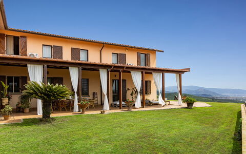 Villa Desiderio 9: Recurso, Porche, Eco Hotel, Inmuebles, Villa, Balcón, Hotel, Casa De Campo, Mueble Para Exteriores, Hacienda