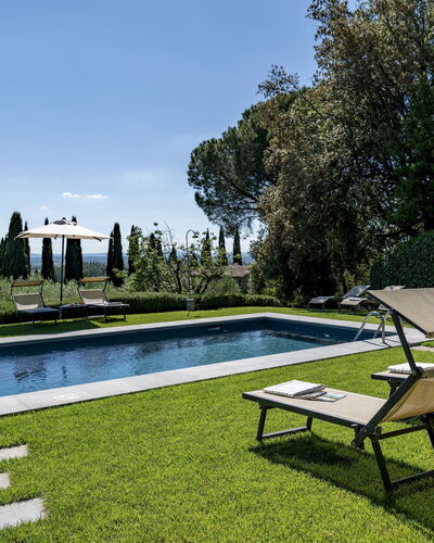 Tenuta Sagherina 8: Piscina, Jardín, Arbusto, Mueble Para Exteriores, Césped, Paisajismo, Yarda, Patio Interior, Sombra, Inmuebles