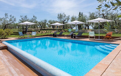 Le Residenze dei Potti 12: Piscina, Azul, Recurso, Mueble Para Exteriores, Mueble, Sunlounger, Eco Hotel, Jardín, Sombra, Paisajismo
