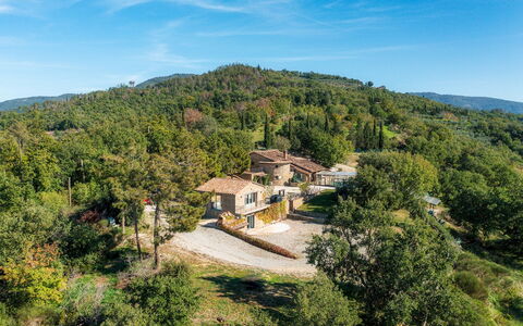 Il Romitoio 12: Paisaje, Casa, Barrio Residencial, Área Rural, Casa, El Terreno Del Lote, Asentamientos Humanos, Cabaña, Pueblo, Pendiente