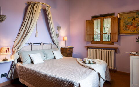 Podere Belvedere 6: Mueble, Diseño De Interiores, Cama, Habitación, Linos, Lecho, Sábana, Habitación, Textil, Encendiendo