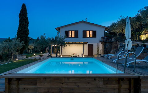 Terrazza sulla Valle 4+2: Piscina, Recurso, Material Compuesto, Thermae, Eco Hotel, Ocio, Mueble Para Exteriores, Hotel, Villa, Inmuebles
