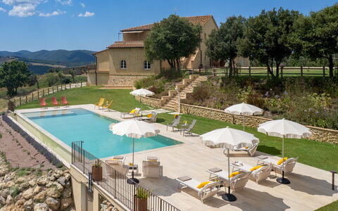 Casolare San Martino 12: Piscina, Barrio Residencial, Casa, Mueble Para Exteriores, Inmuebles, Asentamientos Humanos, Recurso, Thermae, Villa, Sunlounger