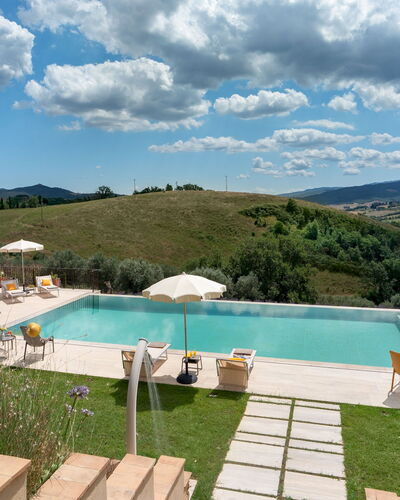 Casolare San Martino 12: Piscina, Mueble Para Exteriores, Recurso, Mueble, Sunlounger, Eco Hotel, Thermae, Inmuebles, Silla, Villa